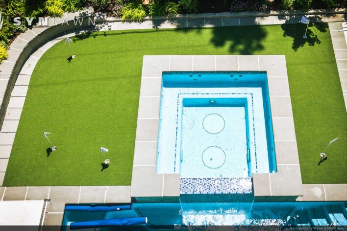 image of SYNLawn Edmonton CA residential artificial grass for backyard putting greens and pools